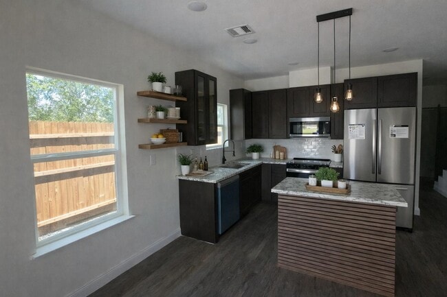 3810 Hiford Dr in Houston, TX - Building Photo - Building Photo