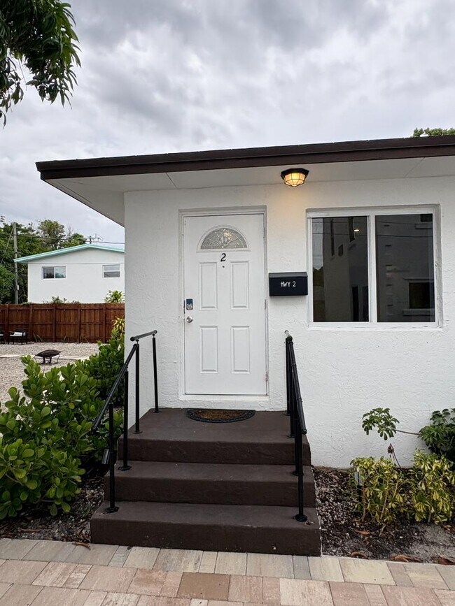 property at 329 S Federal Hwy