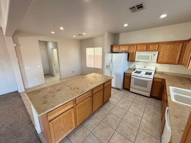 7116 Estrella De Mar Ave in Las Vegas, NV - Building Photo - Building Photo