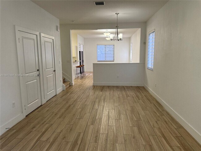 12752 SW 131st Terrace in Miami, FL - Building Photo - Building Photo