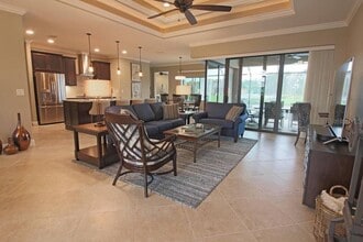 1125 Rotonda Cir in Rotonda West, FL - Building Photo - Building Photo
