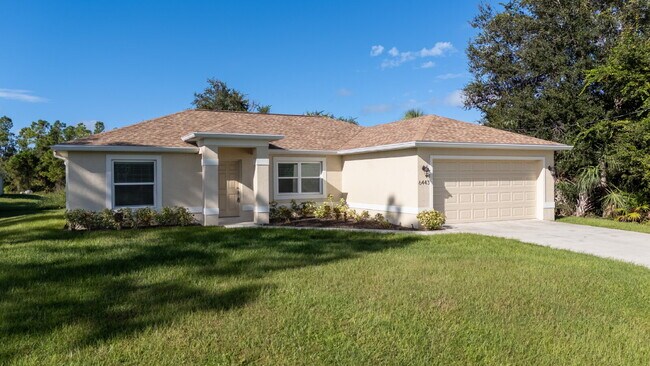 6443 Fielding St in North Port, FL - Building Photo - Building Photo