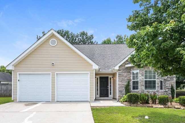 property at 40 Zebulon Pl