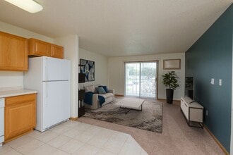 Pinehurst in Fargo, ND - Building Photo - Building Photo