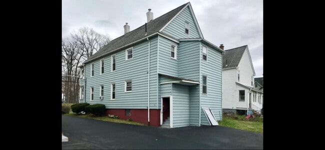105 Beethoven St in Binghamton, NY - Building Photo - Building Photo