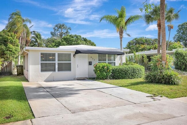 property at 933 SW 19th St