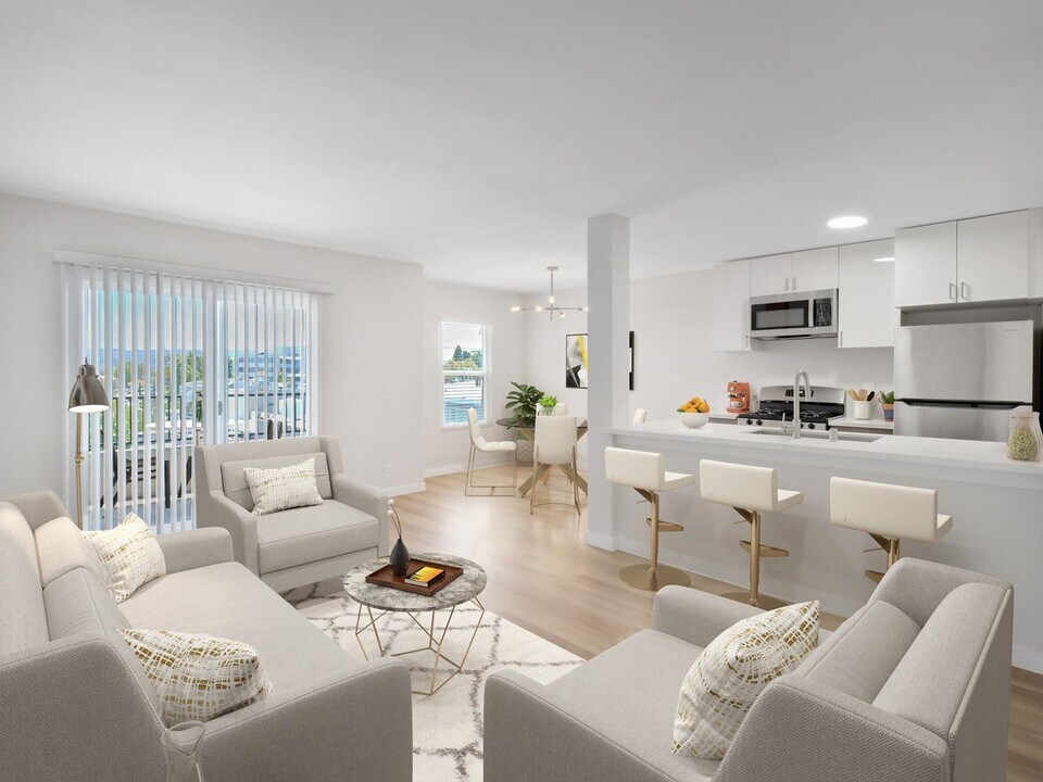 The CitiZen at 4006 Emerald Street in Torrance, CA - Foto de edificio