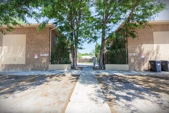 1707-1721 E 16th St in Loveland, CO - Building Photo - Building Photo