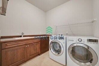 11915 162nd Ct NE in Redmond, WA - Building Photo - Building Photo