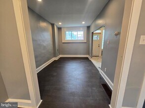 5572 Blakemore St in Philadelphia, PA - Building Photo - Building Photo