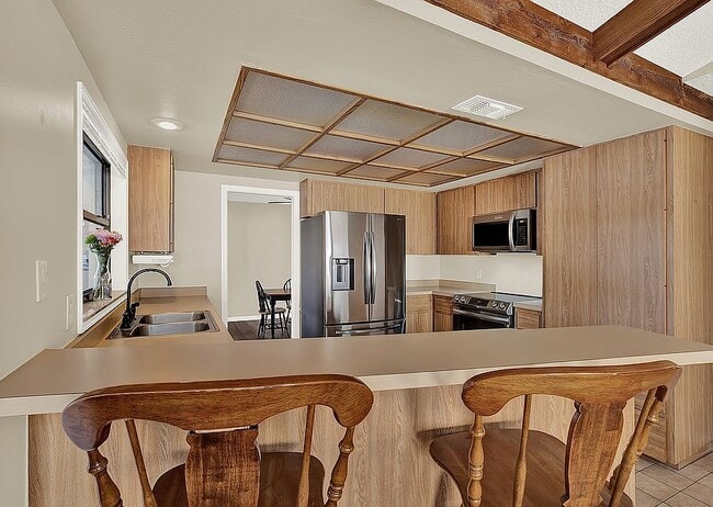 401 Running Horse Rd in Seffner, FL - Building Photo - Building Photo