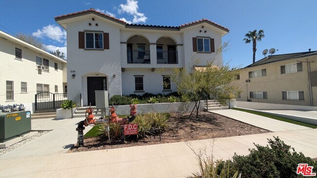 1116 N Monterey St in Alhambra, CA - Building Photo - Building Photo