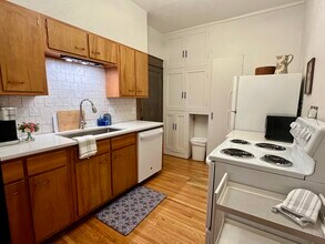 106 W Harrison St in Kirksville, MO - Building Photo - Building Photo