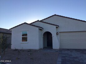691 S Silvercreek Pl in Casa Grande, AZ - Building Photo