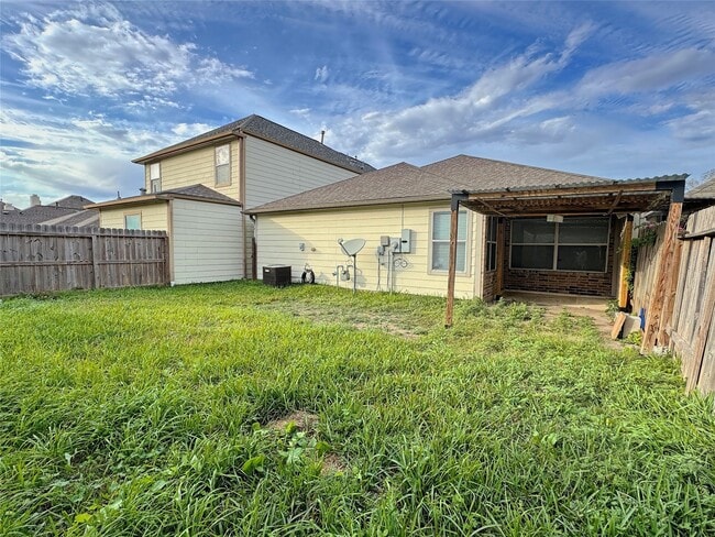 13306 Southpoint Ln in Houston, TX - Building Photo - Building Photo