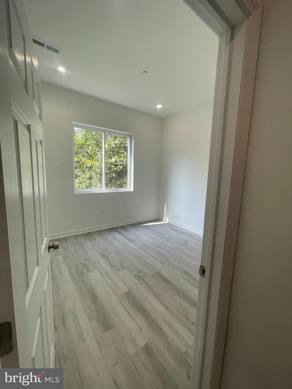 2002 N 22nd St in Philadelphia, PA - Building Photo - Building Photo