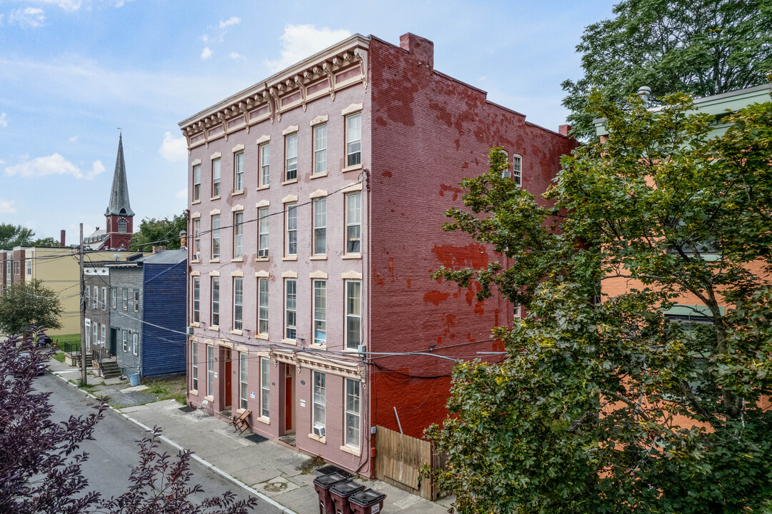 49 Broad St in Albany, NY - Foto de edificio