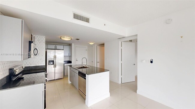 1861 NW S River Dr in Miami, FL - Building Photo - Building Photo