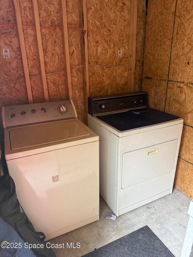 335 Sagamore St in Melbourne, FL - Building Photo - Building Photo