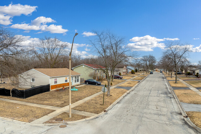 3811 171st St in Country Club Hills, IL - Building Photo - Building Photo