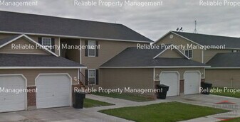 577 Caribou St, Unit D in Rigby, ID - Building Photo