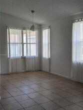 876 Sand Creek Cir in Weston, FL - Building Photo - Building Photo