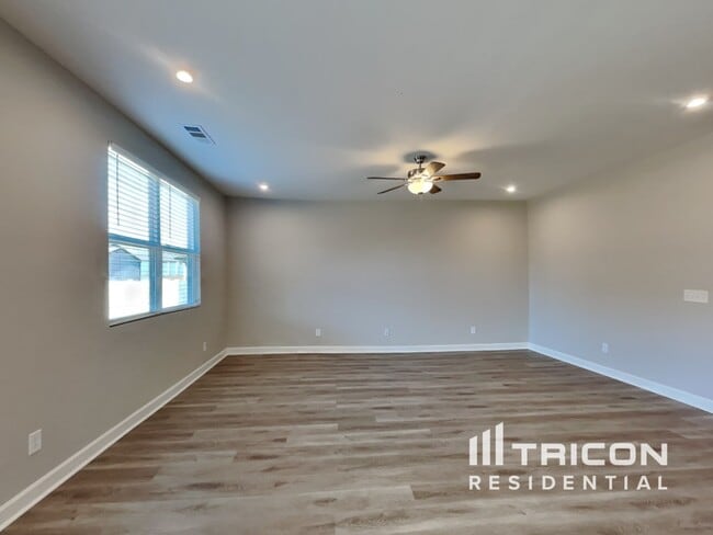 4264 Socata Ct in Cross Plains, TN - Building Photo - Building Photo