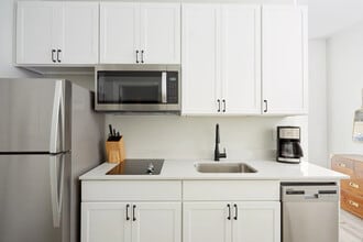 1016 Canal St in New Orleans, LA - Building Photo - Building Photo