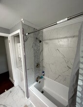 266 Linwood St in New Britain, CT - Building Photo - Building Photo