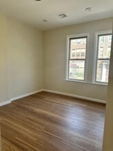 227 Virginia Ave in Jersey City, NJ - Building Photo - Building Photo