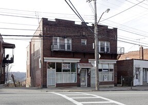 2020-2022 Brownsville Rd in Pittsburgh, PA - Building Photo