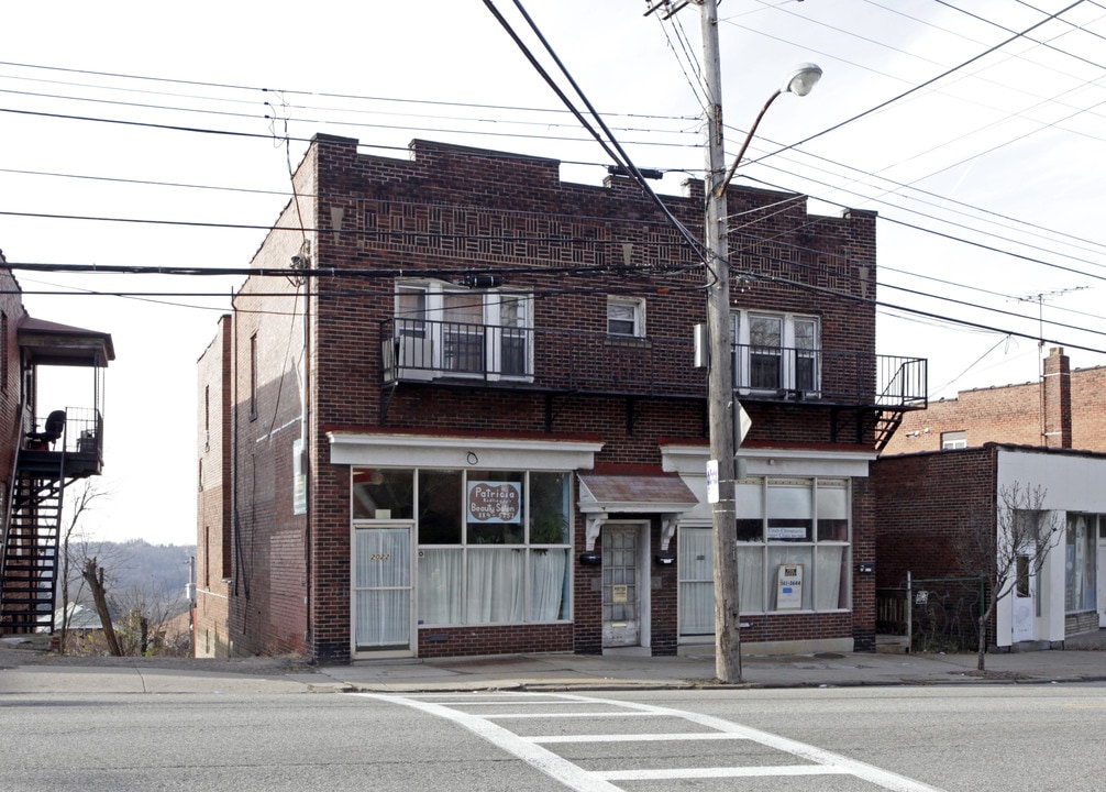 2020-2022 Brownsville Rd in Pittsburgh, PA - Building Photo