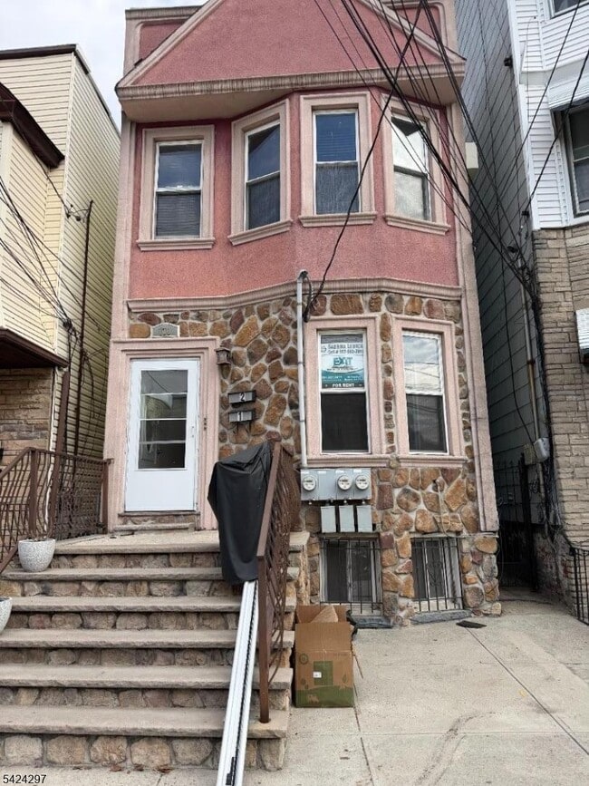property at 170 Boyd Ave