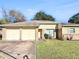 1018 Valley Ranch Dr in Katy, TX - Building Photo