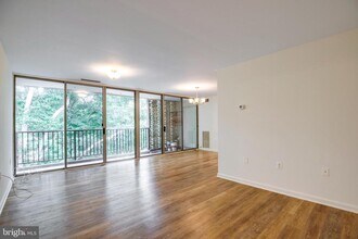 4415 Briarwood Ct N in Annandale, VA - Building Photo - Building Photo