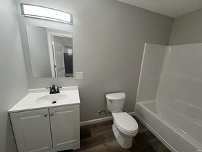 112 W 2nd St in Birdseye, IN - Building Photo - Building Photo