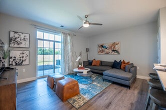 Flats at Stones Crossing in Greenwood, IN - Building Photo - Interior Photo
