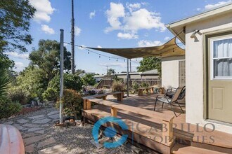 5425 Adams Ave in San Diego, CA - Foto de edificio - Building Photo