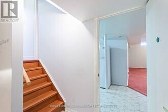 19 Boyes Ct in Ajax, ON - Building Photo - Building Photo