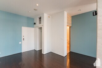 600 S Dearborn St, Unit 704 in Chicago, IL - Building Photo - Building Photo