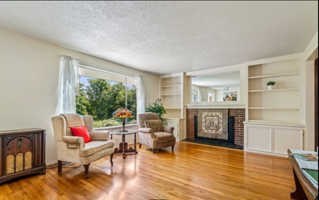 property at 523 SW 160th St