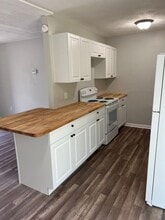 138 NE Alpha Terrace in Lake City, FL - Building Photo - Building Photo