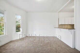 36 Cedar Ave in Newport News, VA - Building Photo - Building Photo