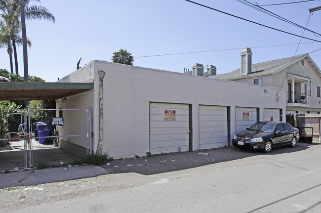 4426-4430 Oregon St in San Diego, CA - Building Photo - Building Photo