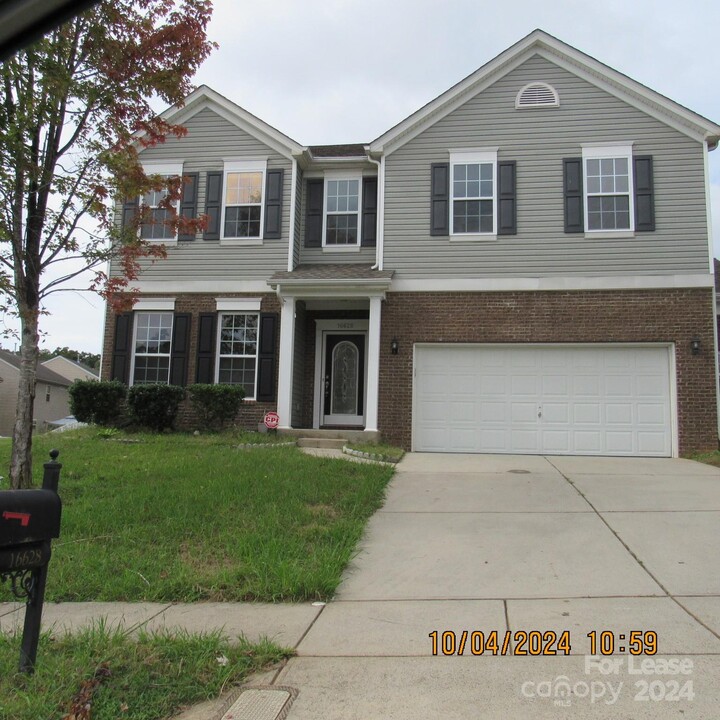 16628 Broadwing Pl in Charlotte, NC - Building Photo