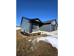 1227 Wisteria Ln in New Richmond, WI - Building Photo - Building Photo