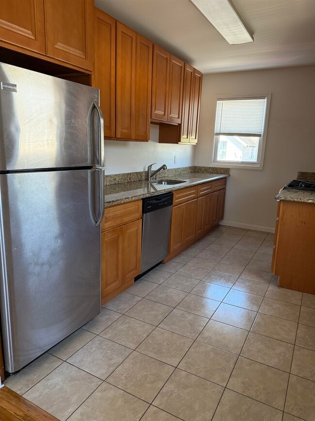 property at 16-18-18 N Front St