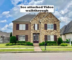 1820 Enclave Hollow Ln E in Germantown, TN - Building Photo