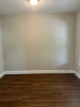 3267 W 38th St, Unit UPSTAIRS in Cleveland, OH - Building Photo - Building Photo