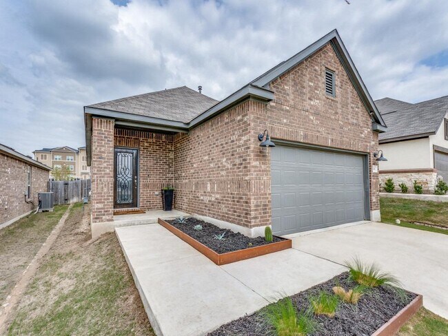 281 Satsuma Dr in Hays, TX - Building Photo - Building Photo